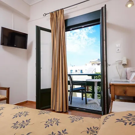 Coronis Hotel