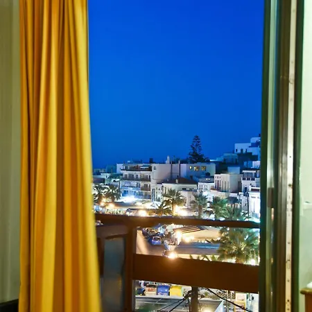Coronis Hotel 2*