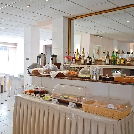 Hotel Coronis