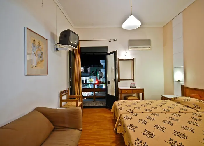 κορωνίς Ξενοδοχείο 2*