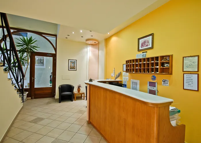 κορωνίς Ξενοδοχείο 2*