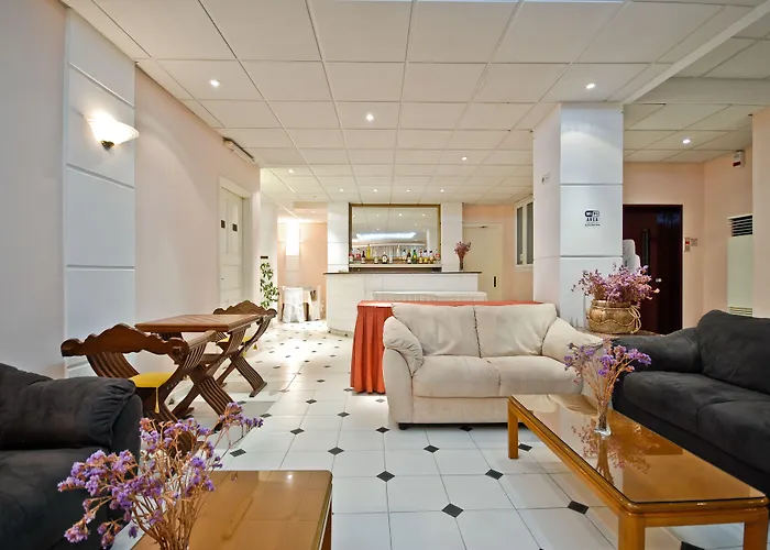 κορωνίς 2* Naxos City