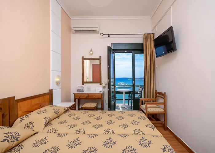 κορωνίς Ξενοδοχείο 2*