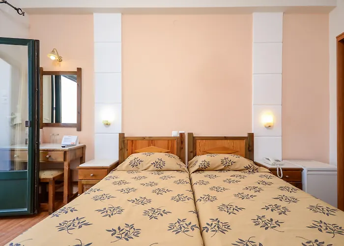 Ξενοδοχείο κορωνίς 2*