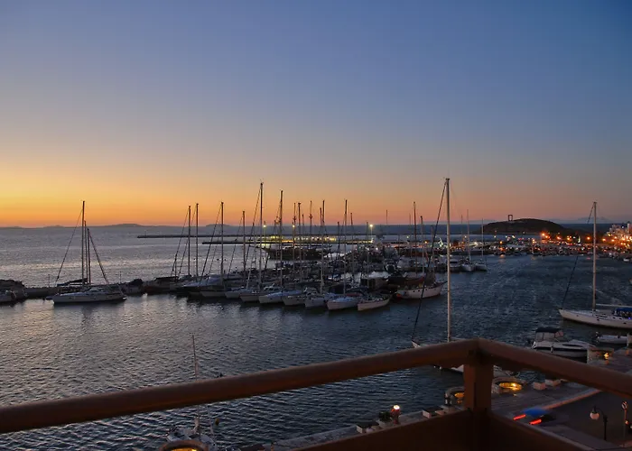 κορωνίς Ξενοδοχείο Naxos City